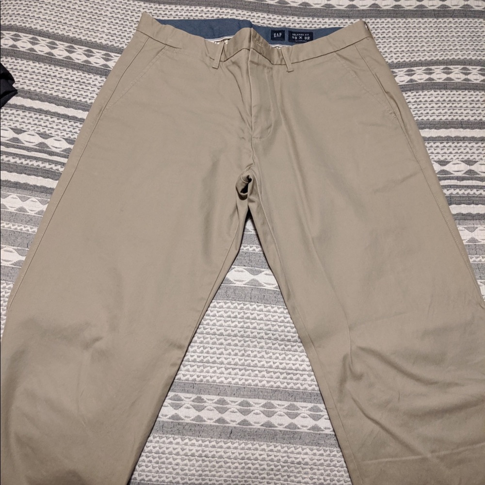 Gap khaki - Picture 1 of 2